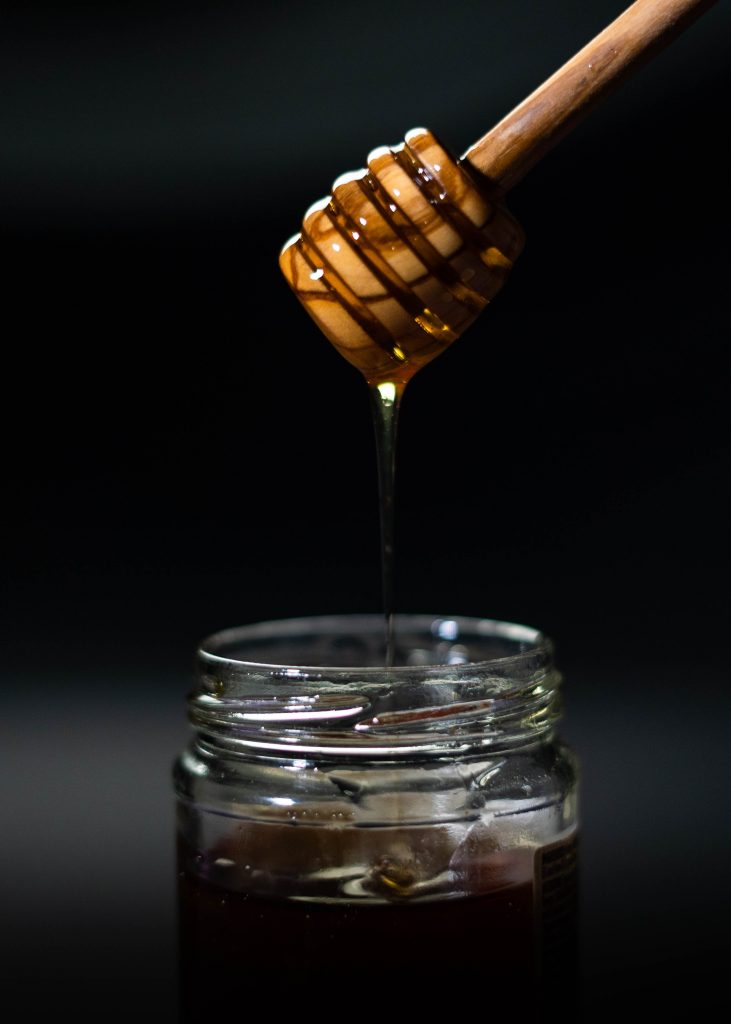 فوائد عسل الغابة السوداء رشوف
